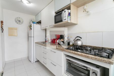 Cozinha de apartamento para alugar com 3 quartos, 70m² em Jardim Carvalho, Porto Alegre