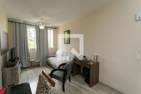 Sala de apartamento para alugar com 3 quartos, 70m² em Jardim Carvalho, Porto Alegre