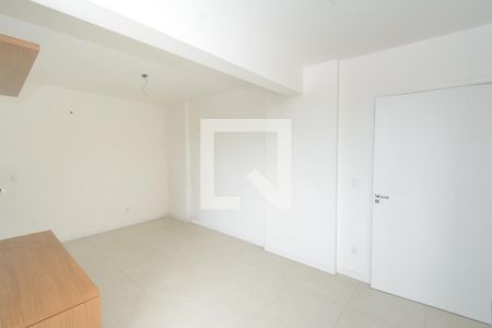 Sala de apartamento para alugar com 2 quartos, 52m² em Jardim Riacho das Pedras, Contagem