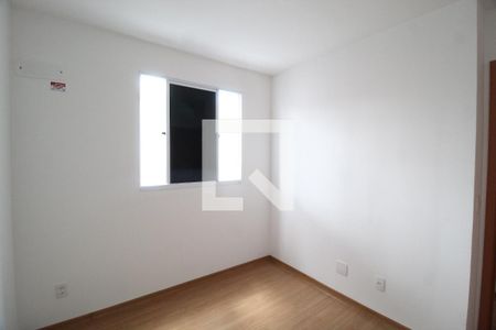 Quarto 1 de apartamento para alugar com 2 quartos, 40m² em São Jorge, Uberlândia