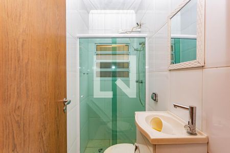Casa à venda com 205m², 3 quartos e 2 vagas Casa à venda com 205m², 3 quartos e 2 vagasBanheiro de serviço