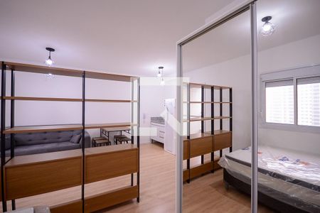 Quarto  de apartamento para alugar com 1 quarto, 33m² em Vila Nair, São Paulo