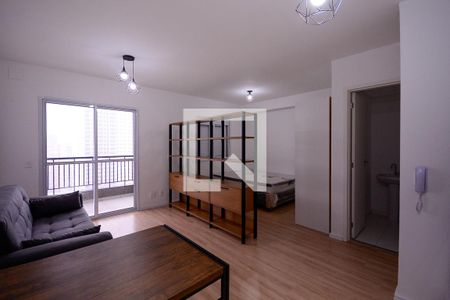 Sala/Cozinha  de apartamento para alugar com 1 quarto, 34m² em Vila Nair, São Paulo