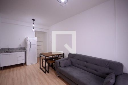 Sala/Cozinha  de apartamento para alugar com 1 quarto, 34m² em Vila Nair, São Paulo