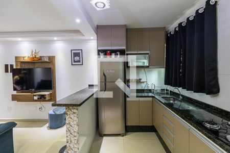 Sala e Cozinha de apartamento à venda com 2 quartos, 44m² em Itaquera, São Paulo