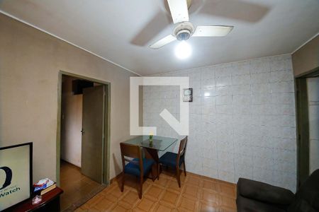Sala de casa para alugar com 2 quartos, 150m² em Capão do Embira, São Paulo