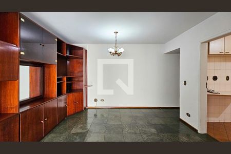 Sala de apartamento para alugar com 3 quartos, 75m² em Jardim Taquaral, São Paulo