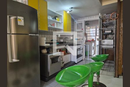 Casa de condomínio à venda com 150m², 3 quartos e 2 vagas Casa de condomínio à venda com 150m², 3 quartos e 2 vagasCozinha