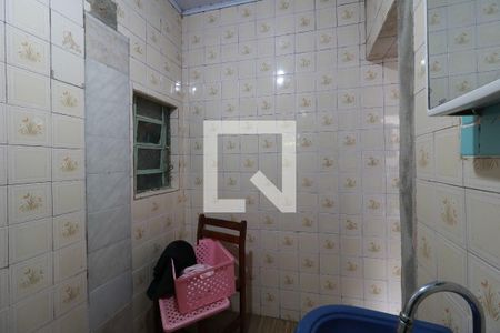 Banheiro de casa à venda com 2 quartos, 110m² em Santa Paula, Santo André