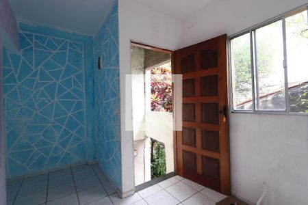 Sala de casa para alugar com 2 quartos, 50m² em Jardim Santa Teresinha, São Paulo