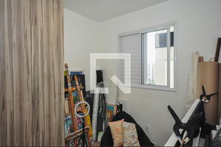 Quarto de apartamento à venda com 2 quartos, 71m² em Vila Suzana, São Paulo