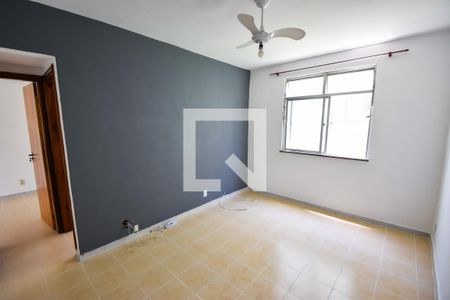 Sala de apartamento para alugar com 2 quartos, 40m² em Todos Os Santos, Rio de Janeiro