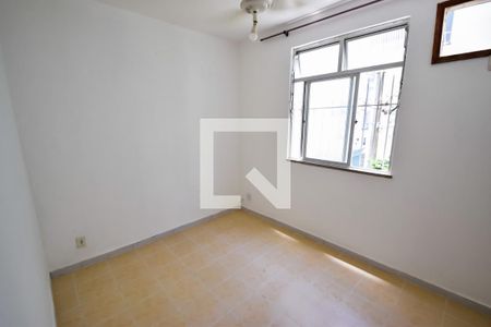 Quarto 1 de apartamento para alugar com 2 quartos, 40m² em Todos Os Santos, Rio de Janeiro