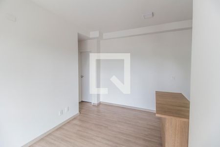 Sala  de apartamento para alugar com 3 quartos, 66m² em Jardim Timbauhy, Barueri