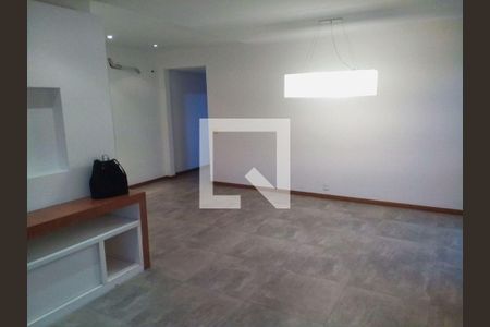 Apartamento à venda com 3 quartos, 206m² em Icaraí, Niterói