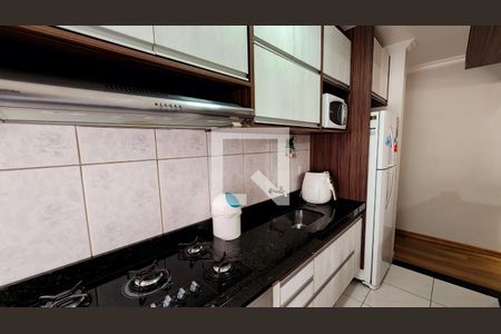 Cozinha e Área de Serviço de apartamento à venda com 2 quartos, 60m² em Medeiros, Jundiaí