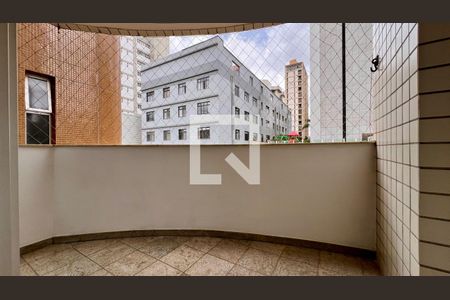 varanda de apartamento à venda com 3 quartos, 95m² em Santo Antônio, Belo Horizonte