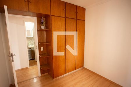 Quarto 1 de apartamento para alugar com 2 quartos, 50m² em Chora Menino, São Paulo