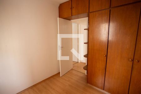 Quarto 1 de apartamento para alugar com 2 quartos, 50m² em Chora Menino, São Paulo