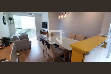 Sala de apartamento à venda com 3 quartos, 64m² em Jardim Monte Kemel, São Paulo