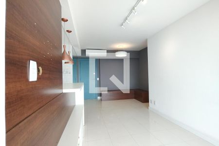 Sala de apartamento para alugar com 3 quartos, 95m² em Barra da Tijuca, Rio de Janeiro