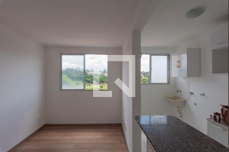 Sala de apartamento à venda com 2 quartos, 45m² em Loteamento Parque São Martinho, Campinas