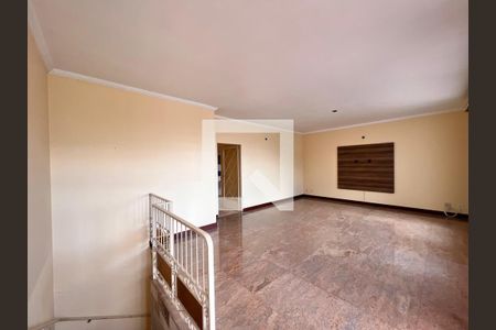 Sala de Estar de casa à venda com 5 quartos, 160m² em Jardim Leonor, Campinas