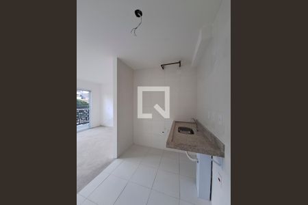 Cozinha de kitnet/studio para alugar com 1 quarto, 27m² em Tucuruvi, São Paulo