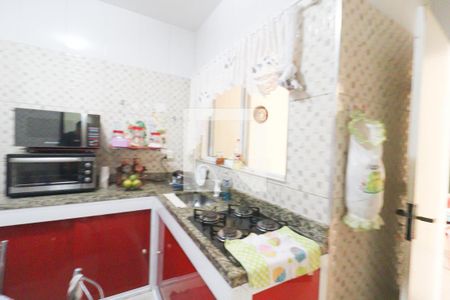 Casa à venda com 247m², 3 quartos e 1 vaga Casa à venda com 247m², 3 quartos e 1 vagaCozinha e Área de Serviço