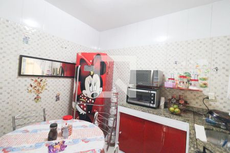 Casa à venda com 247m², 3 quartos e 1 vaga Casa à venda com 247m², 3 quartos e 1 vagaBanheiro