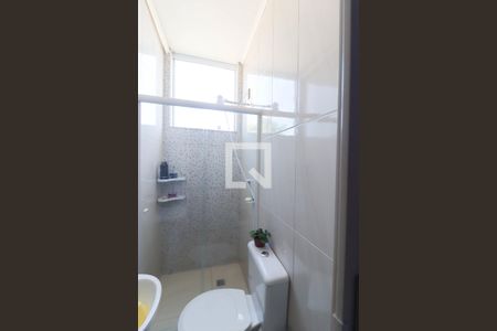 Casa à venda com 247m², 3 quartos e 1 vaga Casa à venda com 247m², 3 quartos e 1 vagaBanheiro da Suíte 1