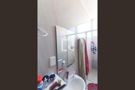 Casa à venda com 247m², 3 quartos e 1 vaga Casa à venda com 247m², 3 quartos e 1 vagaBanheiro da Suíte 2