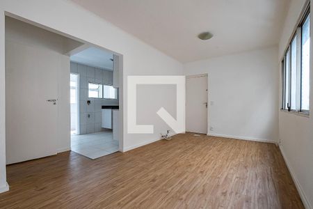 Sala de apartamento para alugar com 2 quartos, 78m² em Cerqueira César, São Paulo