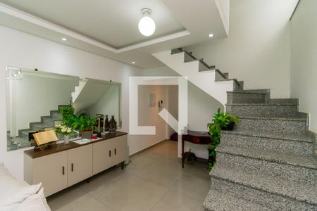 Sala de casa à venda com 3 quartos, 200m² em Jardim Avelino, São Paulo