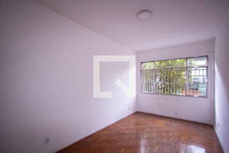 Sala de apartamento para alugar com 2 quartos, 70m² em São Domingos, Niterói