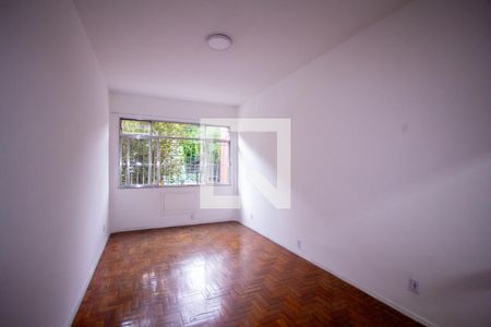 Sala de apartamento para alugar com 2 quartos, 70m² em São Domingos, Niterói