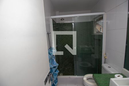 Casa de condomínio para alugar com 500m², 4 quartos e 3 vagas Casa de condomínio para alugar com 500m², 4 quartos e 3 vagasBanheiro quarto 3