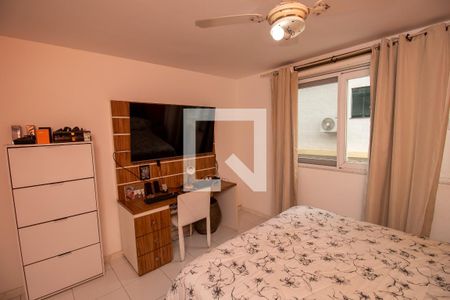 Quarto 1 de casa de condomínio para alugar com 4 quartos, 500m² em Vargem Grande, Rio de Janeiro