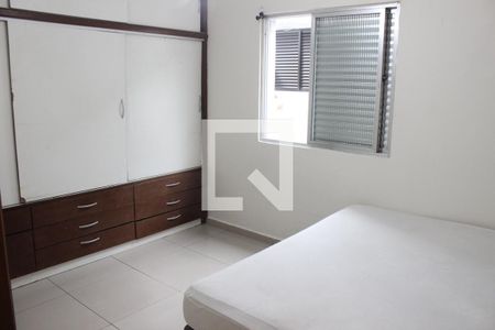 Quarto 2 de apartamento para alugar com 2 quartos, 76m² em Catiapoã, São Vicente