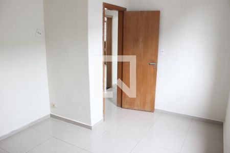 Quarto 2 de apartamento para alugar com 2 quartos, 76m² em Catiapoã, São Vicente