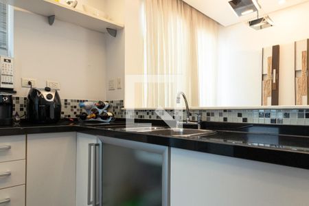 Apartamento à venda com 110m², 2 quartos e 2 vagas Apartamento à venda com 110m², 2 quartos e 2 vagasCozinha