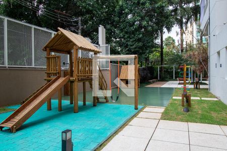 Apartamento à venda com 110m², 2 quartos e 2 vagas Apartamento à venda com 110m², 2 quartos e 2 vagasÁrea comum - Playground