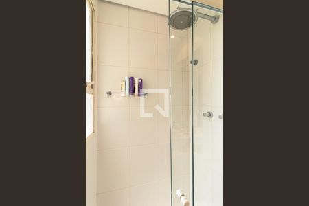 Apartamento à venda com 110m², 2 quartos e 2 vagas Apartamento à venda com 110m², 2 quartos e 2 vagasBanheiro da Suíte 2