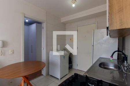 Cozinha de apartamento à venda com 1 quarto, 30m² em Vila Alpina, São Paulo