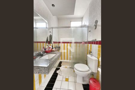 Banheiro de apartamento à venda com 3 quartos, 100m² em Centro, Belo Horizonte