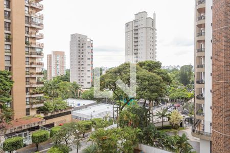 Vista de kitnet/studio para alugar com 1 quarto, 27m² em Moema, São Paulo