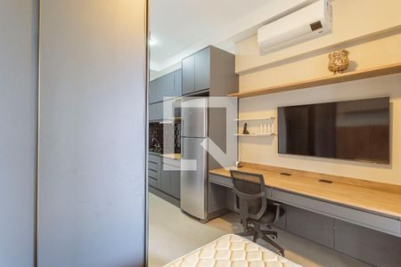 Sala/Quarto de kitnet/studio para alugar com 1 quarto, 27m² em Moema, São Paulo