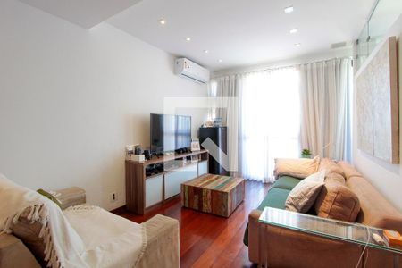 Sala de apartamento para alugar com 3 quartos, 149m² em Barra da Tijuca, Rio de Janeiro