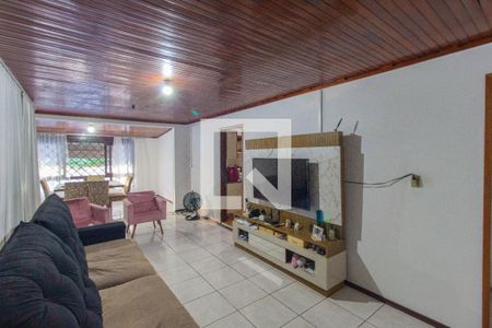 Sala de casa para alugar com 4 quartos, 350m² em Harmonia, Canoas