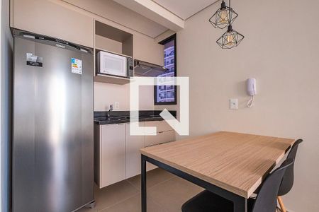 Apartamento para alugar com 1 quarto, 40m² em Vila Madalena, São Paulo